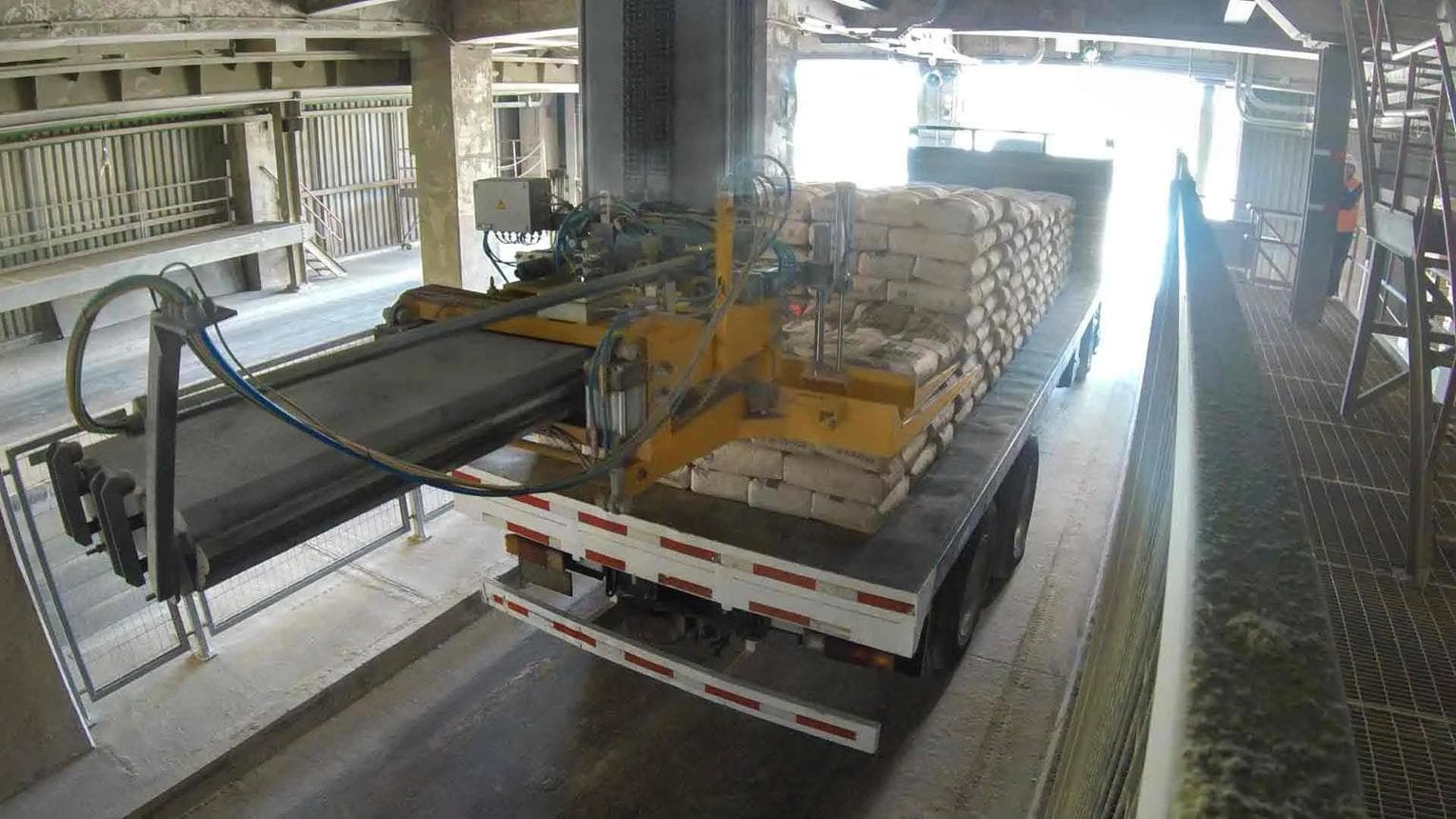 Cement factory real-time bag counting and dispatch monitoring dashboard interface